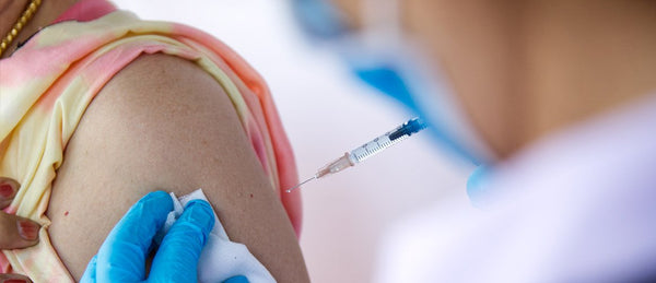 Person getting flue jab